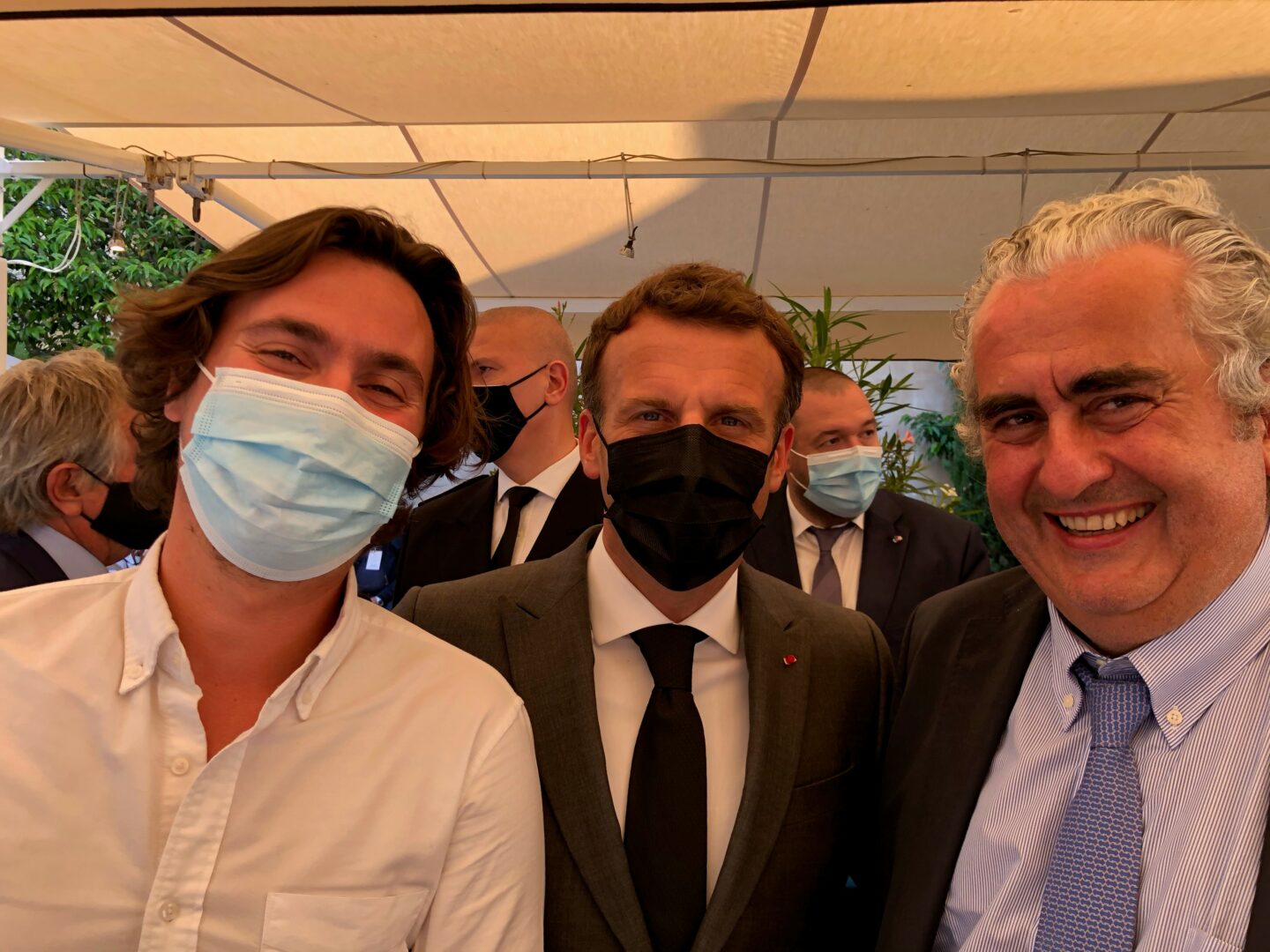 Patrick, Louis et Macron