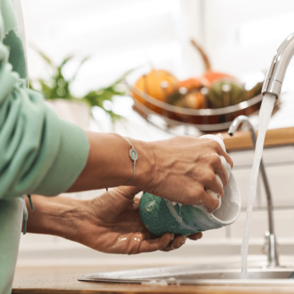 8f60d25e1932b4a29d10c808b2a27f92