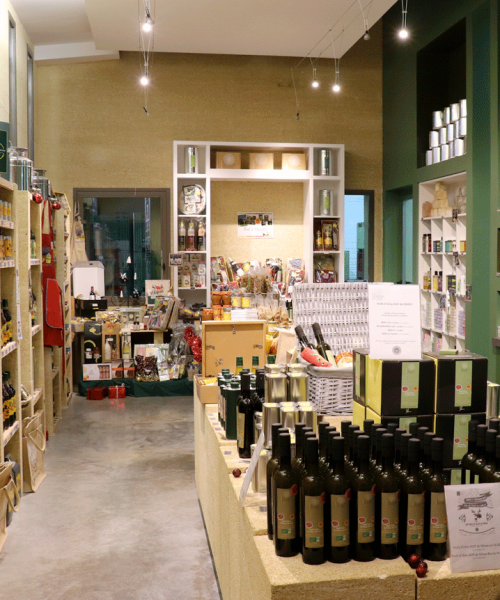 Boutique-intérieur-Uzès-2