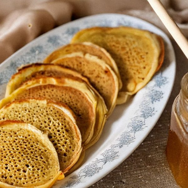 baghrir-marocain-traditionnel-fait-maison-du-miel
