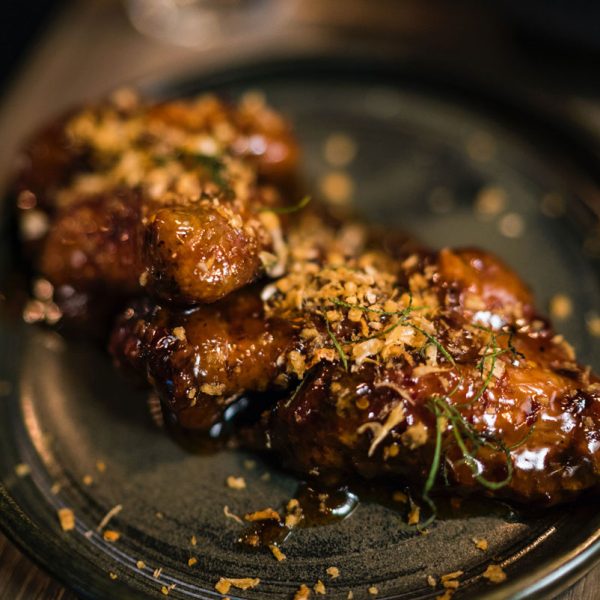 Poulet caramélisé au sésame