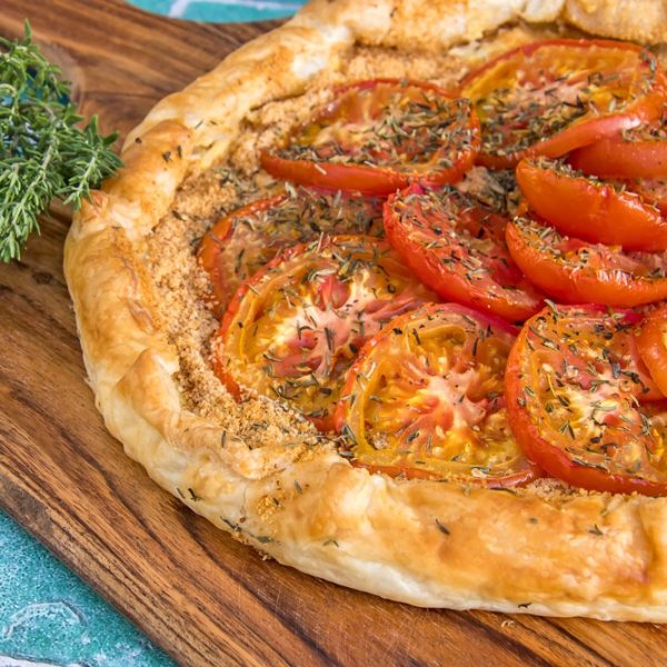 tarte à la tomate à l'huile d'olive